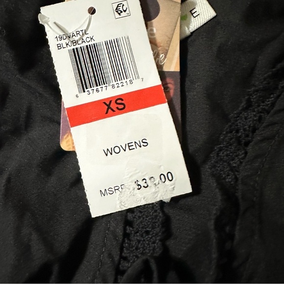 Self E Black Ruffled Women's Top - Picture 4 of 5